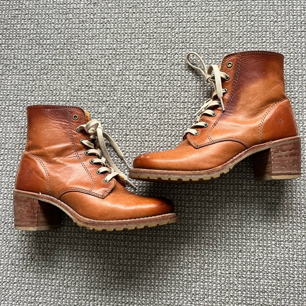 Frye Sabrina Lace Up Leather Boots - Picture 2 of 8